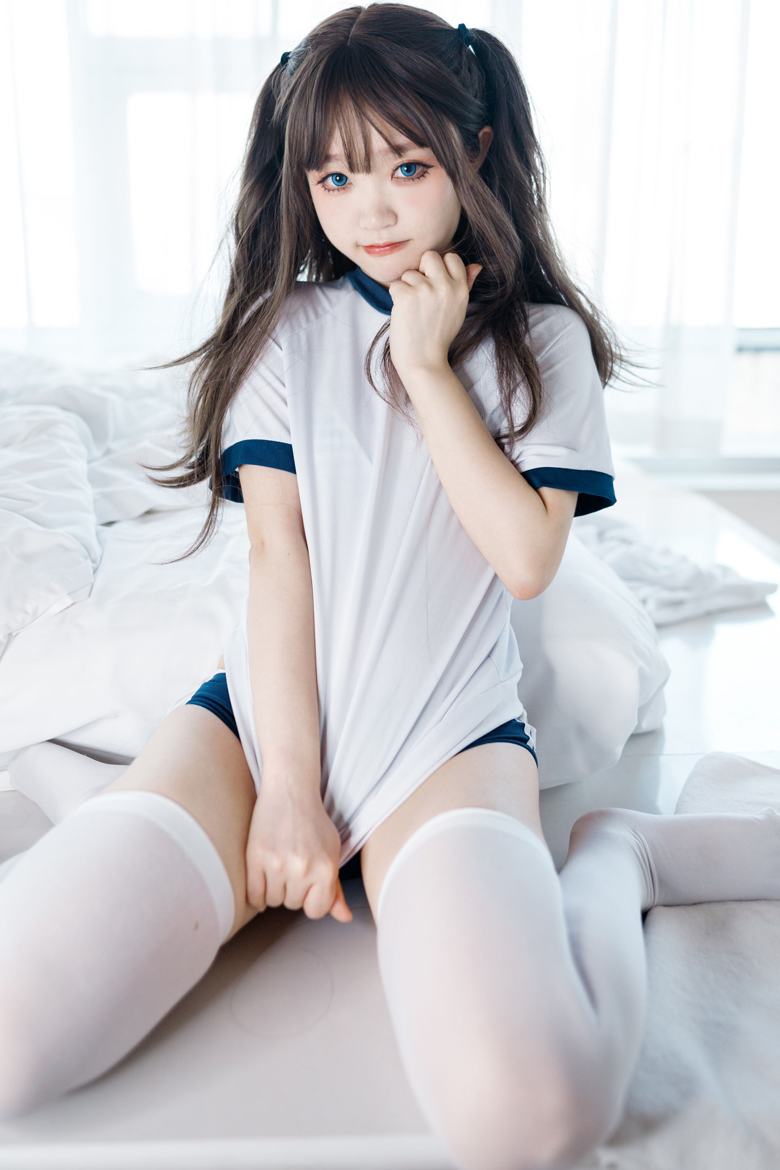 神沢永莉美女动漫博主性感Cosplay写真半双马尾体操服大腿袜|柠檬皮美女写真